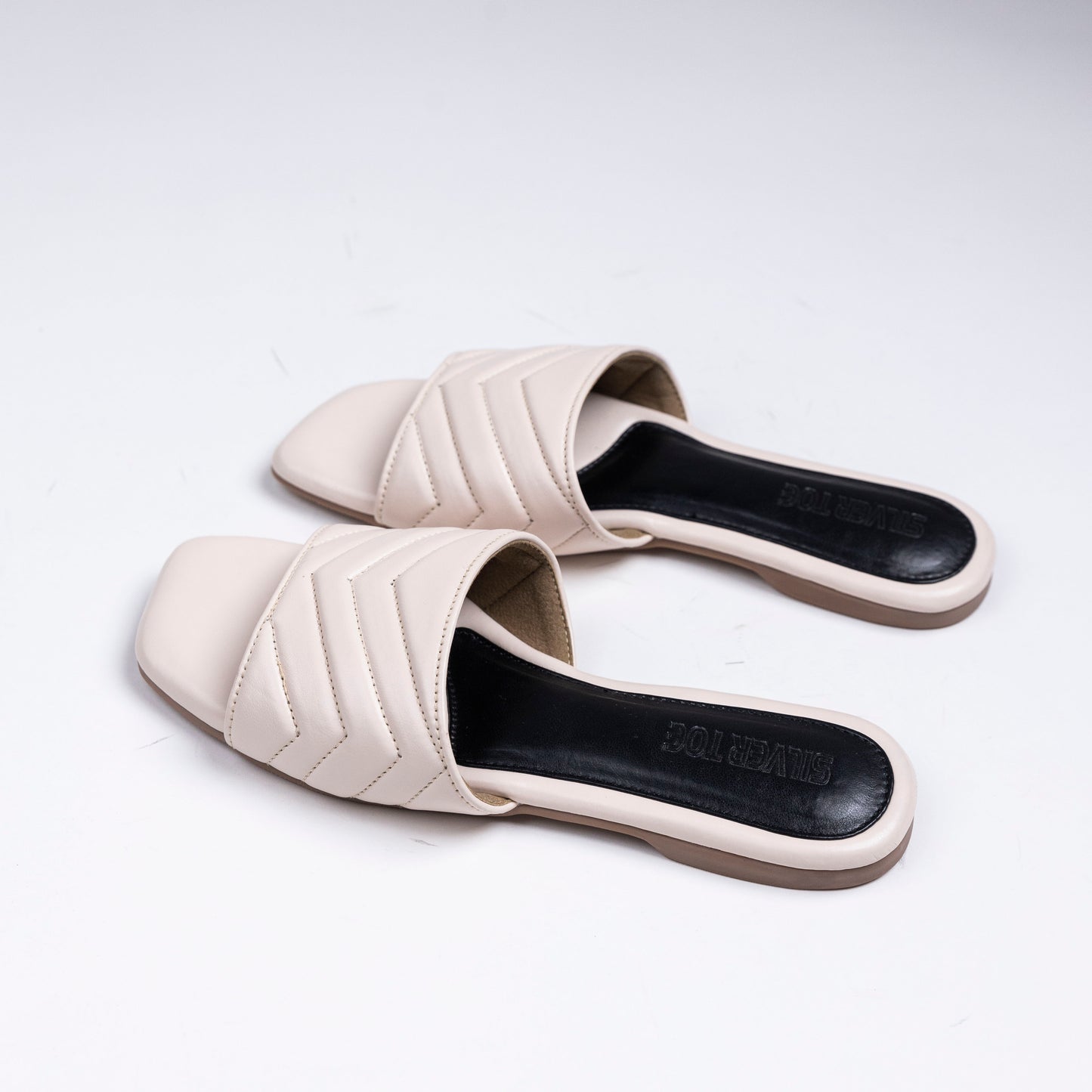 Faux Leather Vegan Off White Quilted Sandals